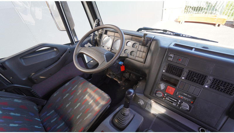 Iveco EUROTRAKKER CURSOR 350 6X4 FALTBED WITH PALFINGER PK 20002 CRANE - Sunkvežimis su kranu: foto 5 Iveco EUROTRAKKER CURSOR 350 6X4 FALTBED WITH PALFINGER PK 20002 CRANE - Sunkvežimis su kranu: foto 5