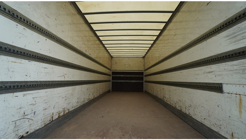 Iveco ML120E18 CLOSED BOX 187.000KM - Furgonas sunkvežimis: foto 5 Iveco ML120E18 CLOSED BOX 187.000KM - Furgonas sunkvežimis: foto 5