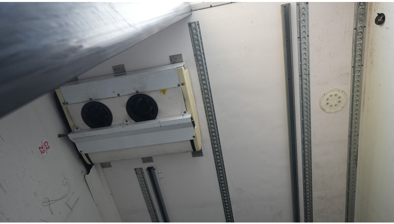 LAMBERET 3 AXLE FRIGO TRAILER WITH CARRIER VECTOR 1950 MT BI-TEMP - Refrižeratorius puspriekabė: foto 5 LAMBERET 3 AXLE FRIGO TRAILER WITH CARRIER VECTOR 1950 MT BI-TEMP - Refrižeratorius puspriekabė: foto 5