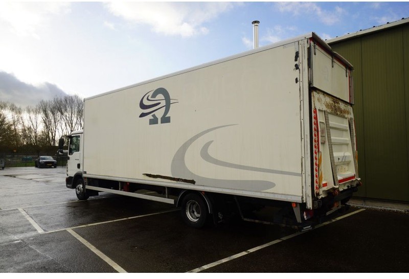 Furgonas sunkvežimis MAN TGL 12.220 CLOSED BOX EURO 5 D HOLLANDIA: foto 6 Furgonas sunkvežimis MAN TGL 12.220 CLOSED BOX EURO 5 D HOLLANDIA: foto 6