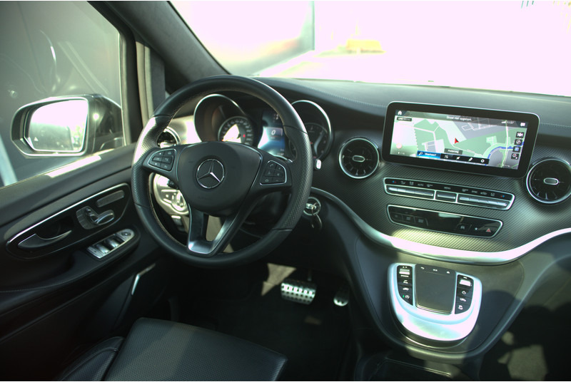 Mikroautobusas, Keleivinis furgonas Mercedes-Benz V300 AMG EXCLUSIVE 4-MATIC AIRMATIC: foto 8