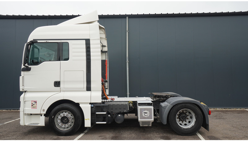 MAN TGX 18.400 EURO 6 837.000KM TRS compressor - Vilkikas: foto 1 MAN TGX 18.400 EURO 6 837.000KM TRS compressor - Vilkikas: foto 1