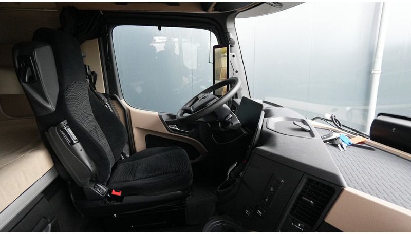 Mercedes-Benz ACTROS 1945 GIGASPACE 747.600KM - Vilkikas: foto 5 Mercedes-Benz ACTROS 1945 GIGASPACE 747.600KM - Vilkikas: foto 5