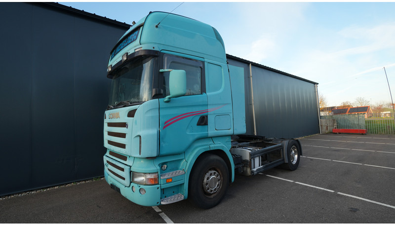 Scania R 420 3 PEDALS RETARDER - Vilkikas: foto 3 Scania R 420 3 PEDALS RETARDER - Vilkikas: foto 3