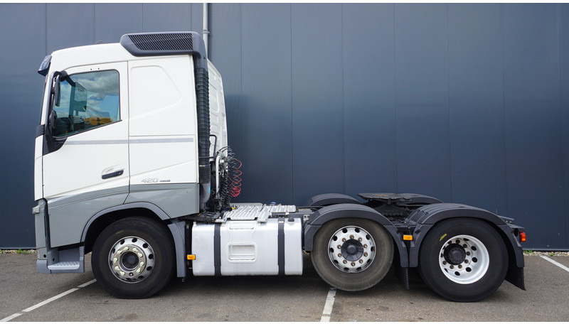 Volvo FH 420 6X2 ADR 796.000KM - Vilkikas: foto 1 Volvo FH 420 6X2 ADR 796.000KM - Vilkikas: foto 1