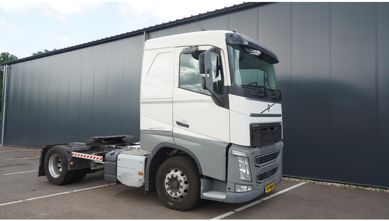Volvo FH 420 ADR EURO 6 756.000KM - Vilkikas: foto 4 Volvo FH 420 ADR EURO 6 756.000KM - Vilkikas: foto 4