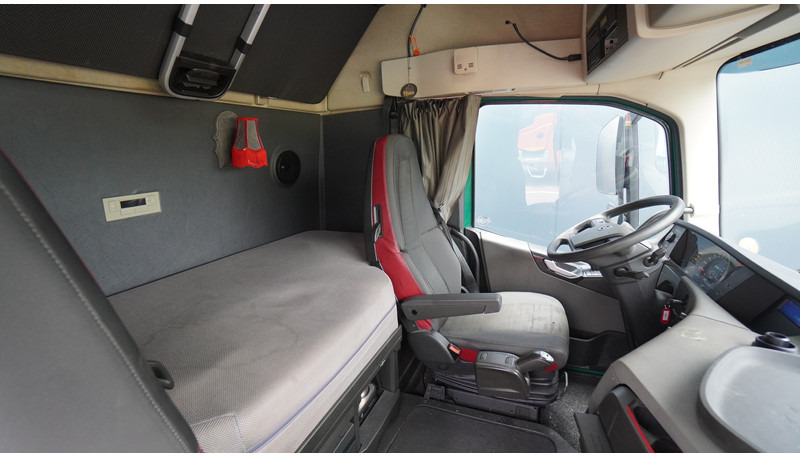 Vilkikas Volvo FH 460 6X2 EURO 6 GLOBETROTTER: foto 6