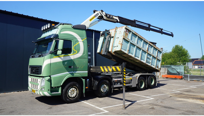 Volvo FH 540 8X2 HOOKARM SYSTEM WITH PALFINGER PK 20002 CRANE - Sunkvežimis su kranu: foto 2 Volvo FH 540 8X2 HOOKARM SYSTEM WITH PALFINGER PK 20002 CRANE - Sunkvežimis su kranu: foto 2