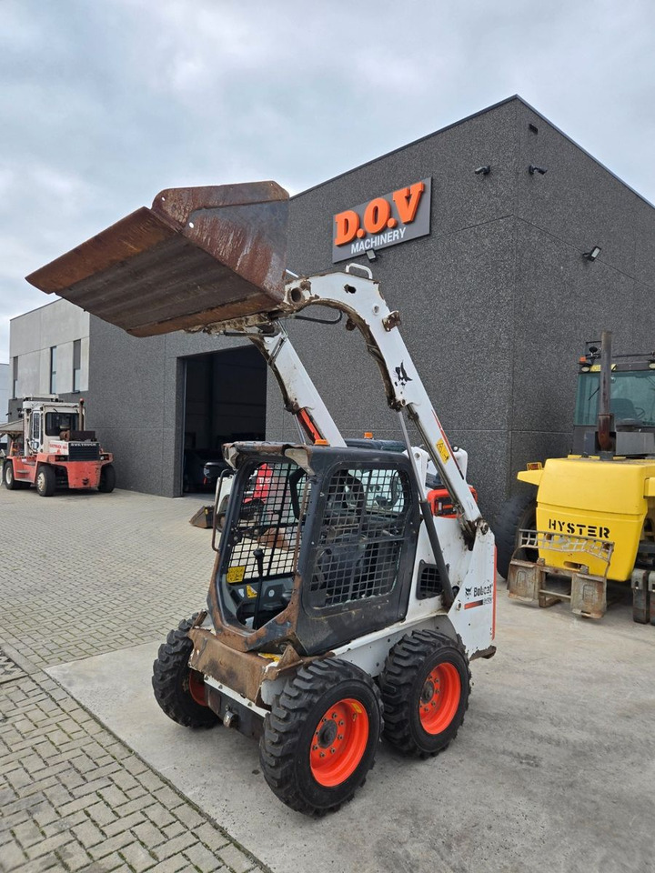 Bobcat S450 - Ratinis krautuvas: foto 1 Bobcat S450 - Ratinis krautuvas: foto 1
