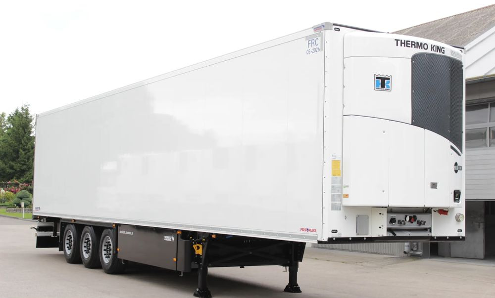 Schmitz Cargobull FP 60 V7 Thermo King SLXi 300 / ŚWIATŁA LED / JAK NOWA / ŚCIANA 7 CM / - Refrižeratorius puspriekabė: foto 3 Schmitz Cargobull FP 60 V7 Thermo King SLXi 300 / ŚWIATŁA LED / JAK NOWA / ŚCIANA 7 CM / - Refrižeratorius puspriekabė: foto 3