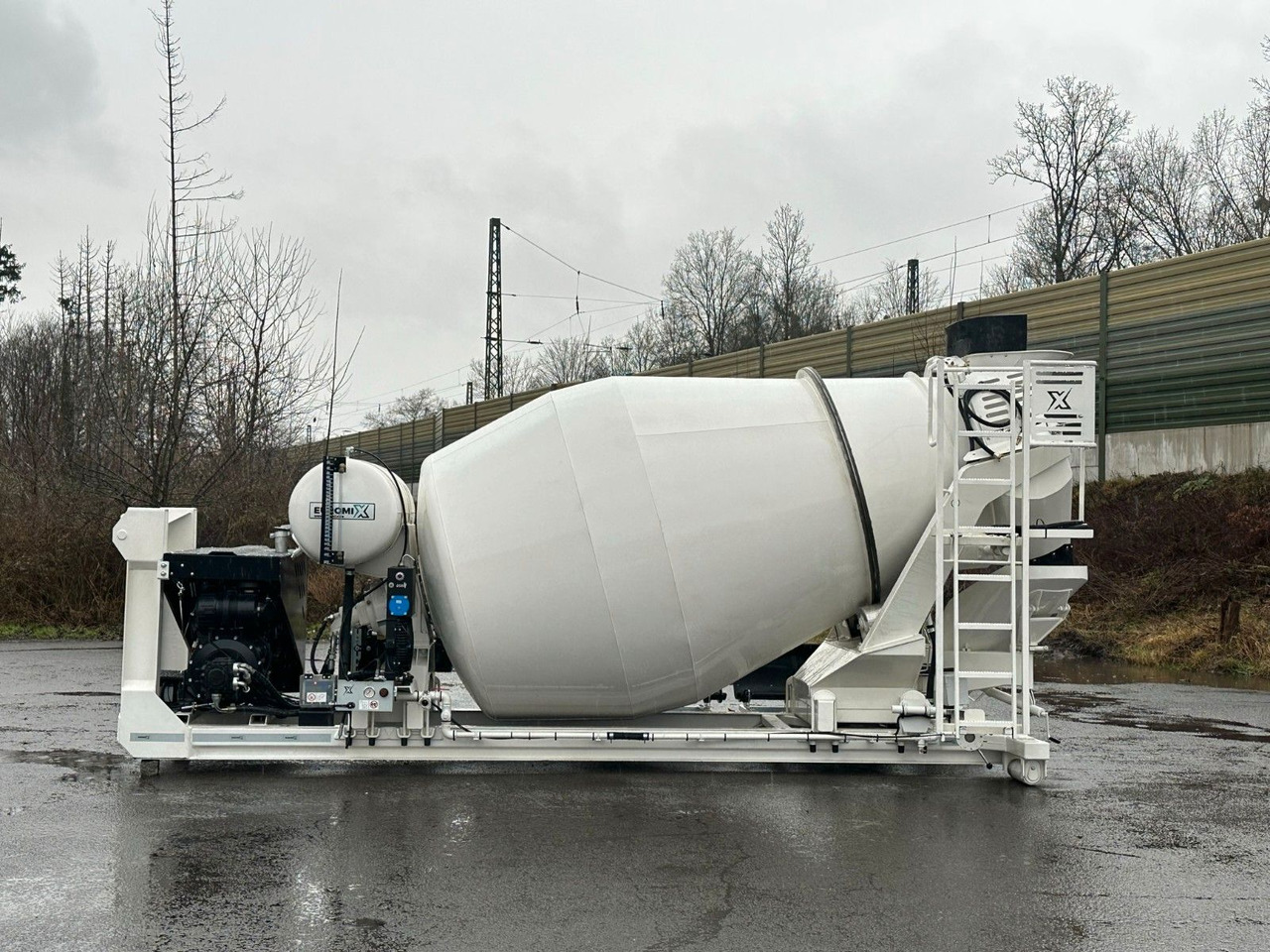 Abrollkipper Fahrmischer Aufbau - Betonvežis: foto 5 Abrollkipper Fahrmischer Aufbau - Betonvežis: foto 5