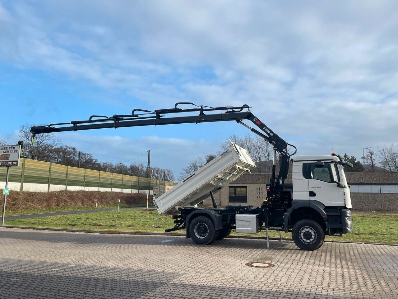 MAN TGS 18.400 TG3 4x4 Euro6e Hiab X-HiDuo 138DS-4 - Savivartis sunkvežimis, Sunkvežimis su kranu: foto 5 MAN TGS 18.400 TG3 4x4 Euro6e Hiab X-HiDuo 138DS-4 - Savivartis sunkvežimis, Sunkvežimis su kranu: foto 5