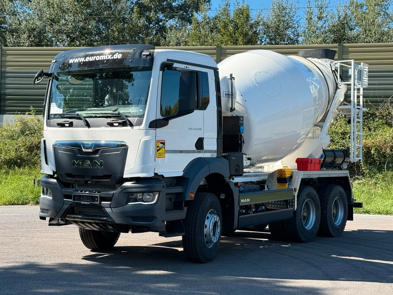 MAN TGS 33.440 / 6X4 Euro6e Euromix MTP EM 7 L - Betonvežis: foto 2 MAN TGS 33.440 / 6X4 Euro6e Euromix MTP EM 7 L - Betonvežis: foto 2