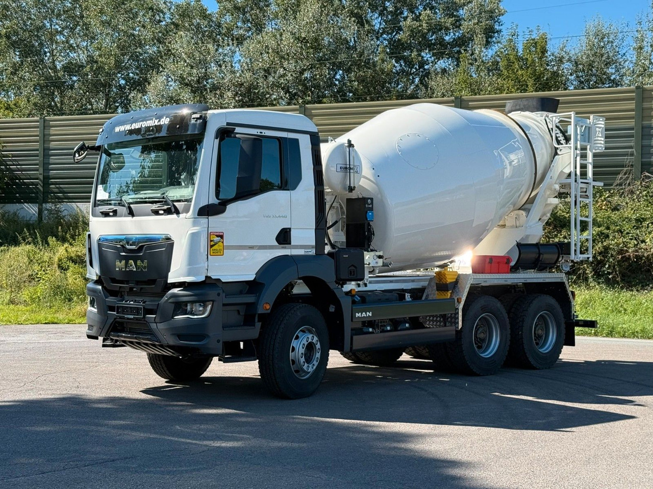 MAN TGS 33.440 / 6X4 Euro6e Euromix MTP EM 7 L - Betonvežis: foto 2 MAN TGS 33.440 / 6X4 Euro6e Euromix MTP EM 7 L - Betonvežis: foto 2