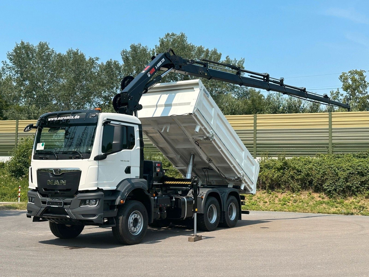 MAN TGS 33.440 6x4 /3-Seiten- Kipper / HIAB 228-6 - Savivartis sunkvežimis, Sunkvežimis su kranu: foto 5 MAN TGS 33.440 6x4 /3-Seiten- Kipper / HIAB 228-6 - Savivartis sunkvežimis, Sunkvežimis su kranu: foto 5
