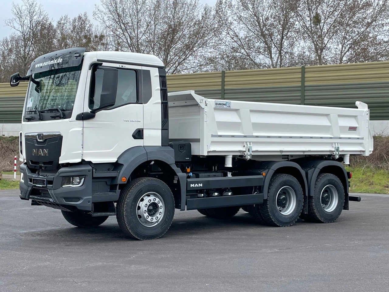 MAN TGS 33.440 6x4 /Euro6 3-Seiten-Kipper EuromixMTP - Savivartis sunkvežimis: foto 3 MAN TGS 33.440 6x4 /Euro6 3-Seiten-Kipper EuromixMTP - Savivartis sunkvežimis: foto 3