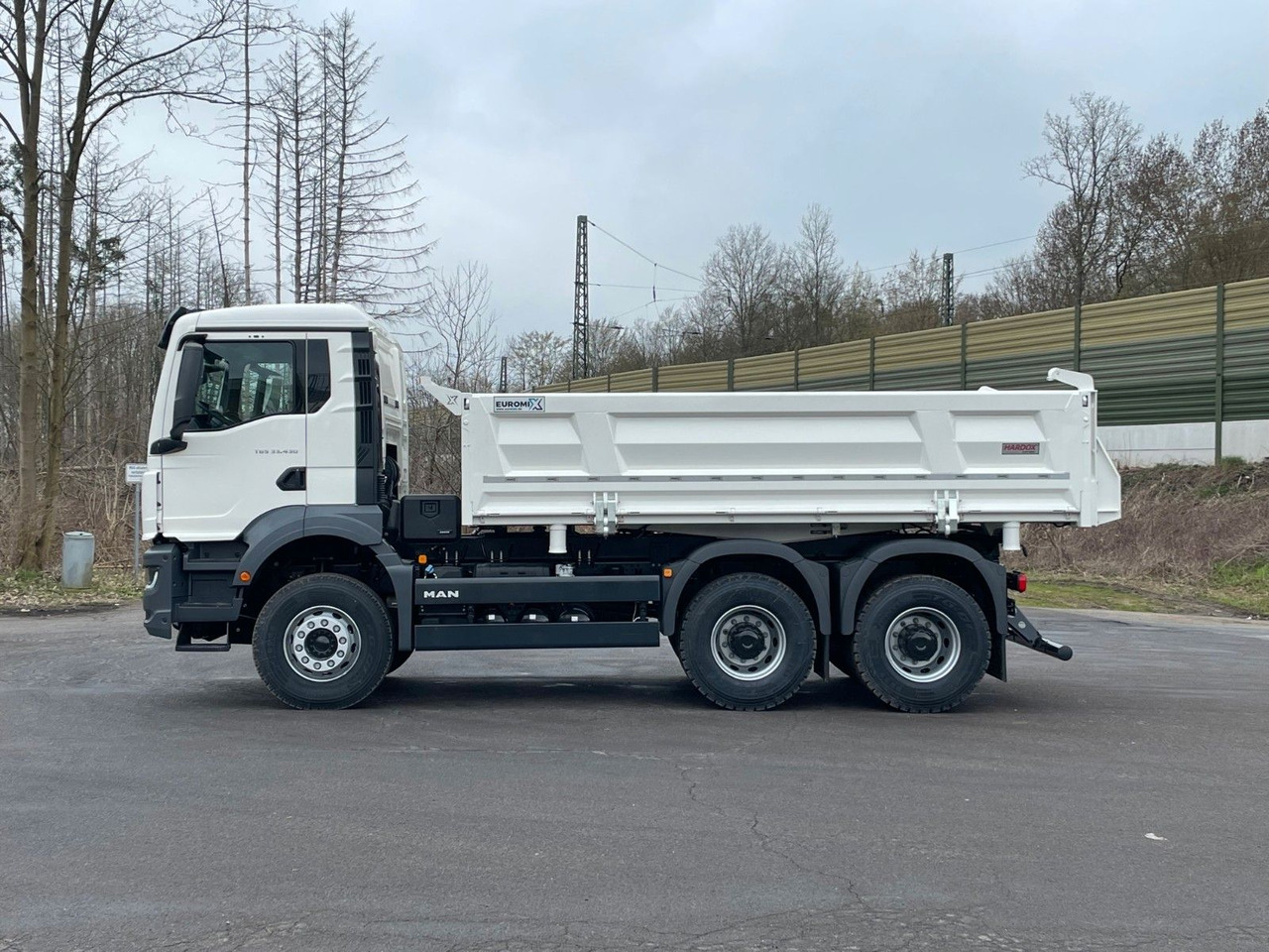 MAN TGS 33.440 6x4 /Euro6 3-Seiten-Kipper EuromixMTP - Savivartis sunkvežimis: foto 5 MAN TGS 33.440 6x4 /Euro6 3-Seiten-Kipper EuromixMTP - Savivartis sunkvežimis: foto 5