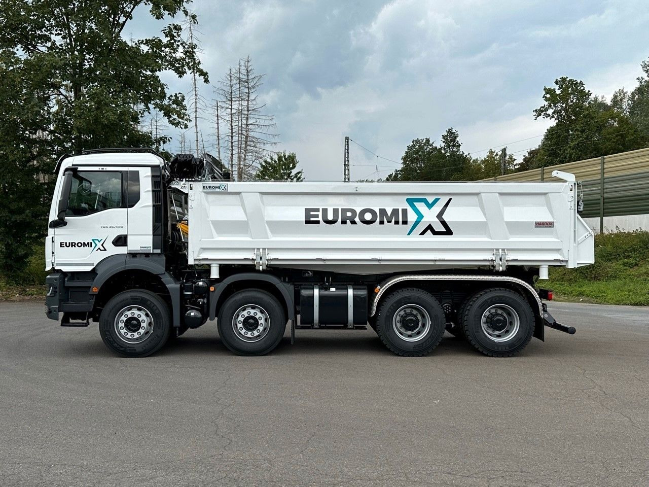 MAN TGS 35.480 8x4 EuromixMTP 3-Seiten-Kipper - Savivartis sunkvežimis: foto 2 MAN TGS 35.480 8x4 EuromixMTP 3-Seiten-Kipper - Savivartis sunkvežimis: foto 2