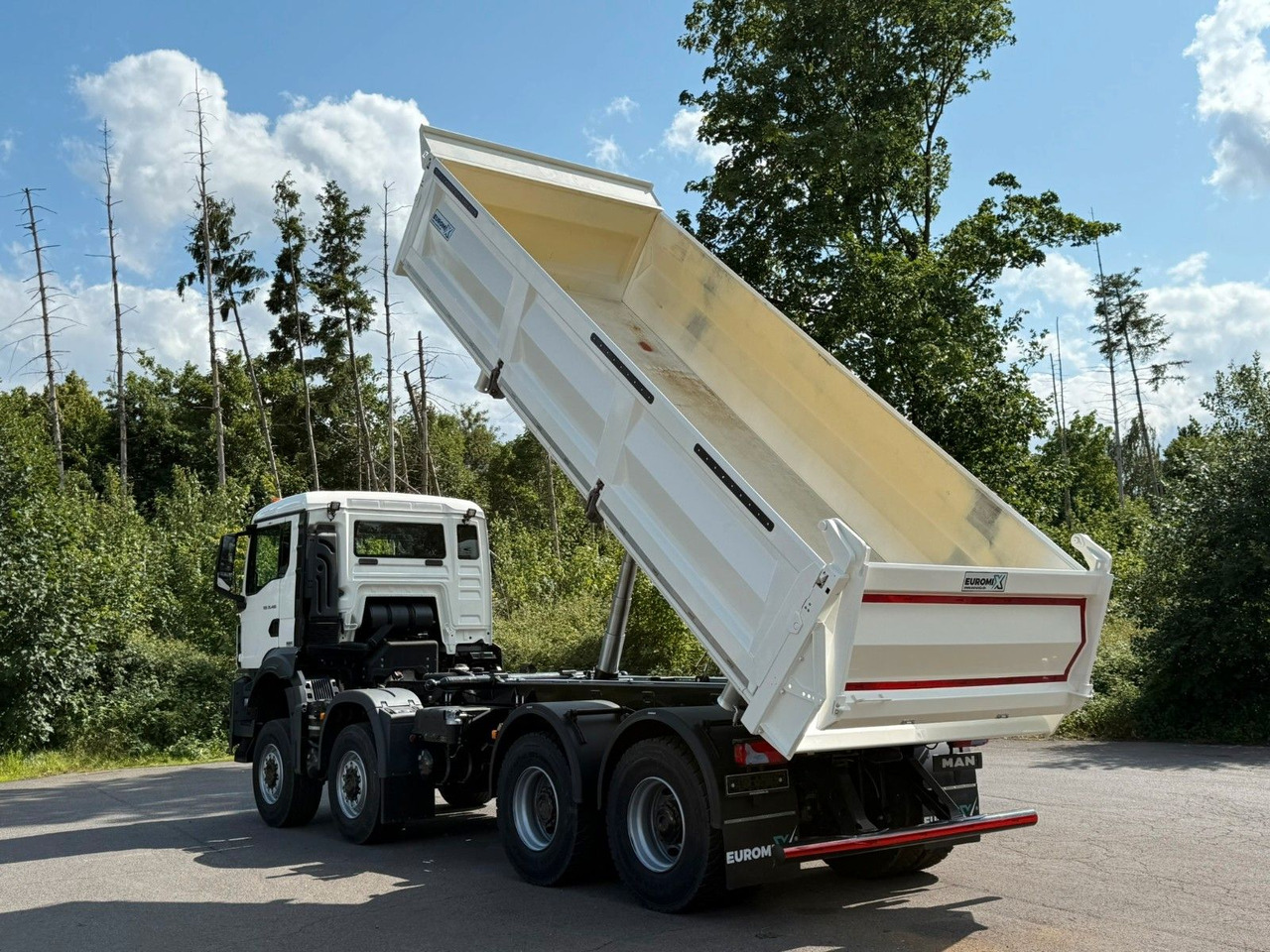 MAN TGS 35.480 8x8 EuromixMTP 3-Seiten-Kipper - Savivartis sunkvežimis: foto 4 MAN TGS 35.480 8x8 EuromixMTP 3-Seiten-Kipper - Savivartis sunkvežimis: foto 4