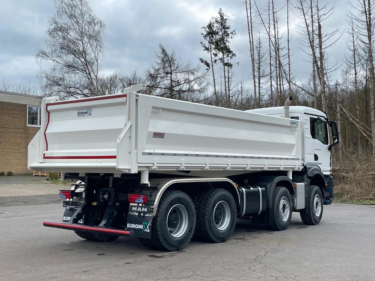 MAN TGS 35.520 8x4 EuromixMTP 3-Seiten-Kipper - Savivartis sunkvežimis: foto 5 MAN TGS 35.520 8x4 EuromixMTP 3-Seiten-Kipper - Savivartis sunkvežimis: foto 5