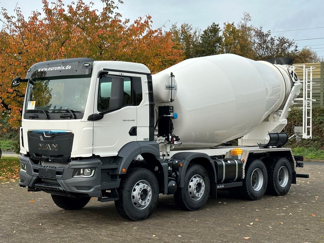 MAN TGS 41.440 8x4 /Euro6e Euromix EM 12 R - Betonvežis: foto 3 MAN TGS 41.440 8x4 /Euro6e Euromix EM 12 R - Betonvežis: foto 3