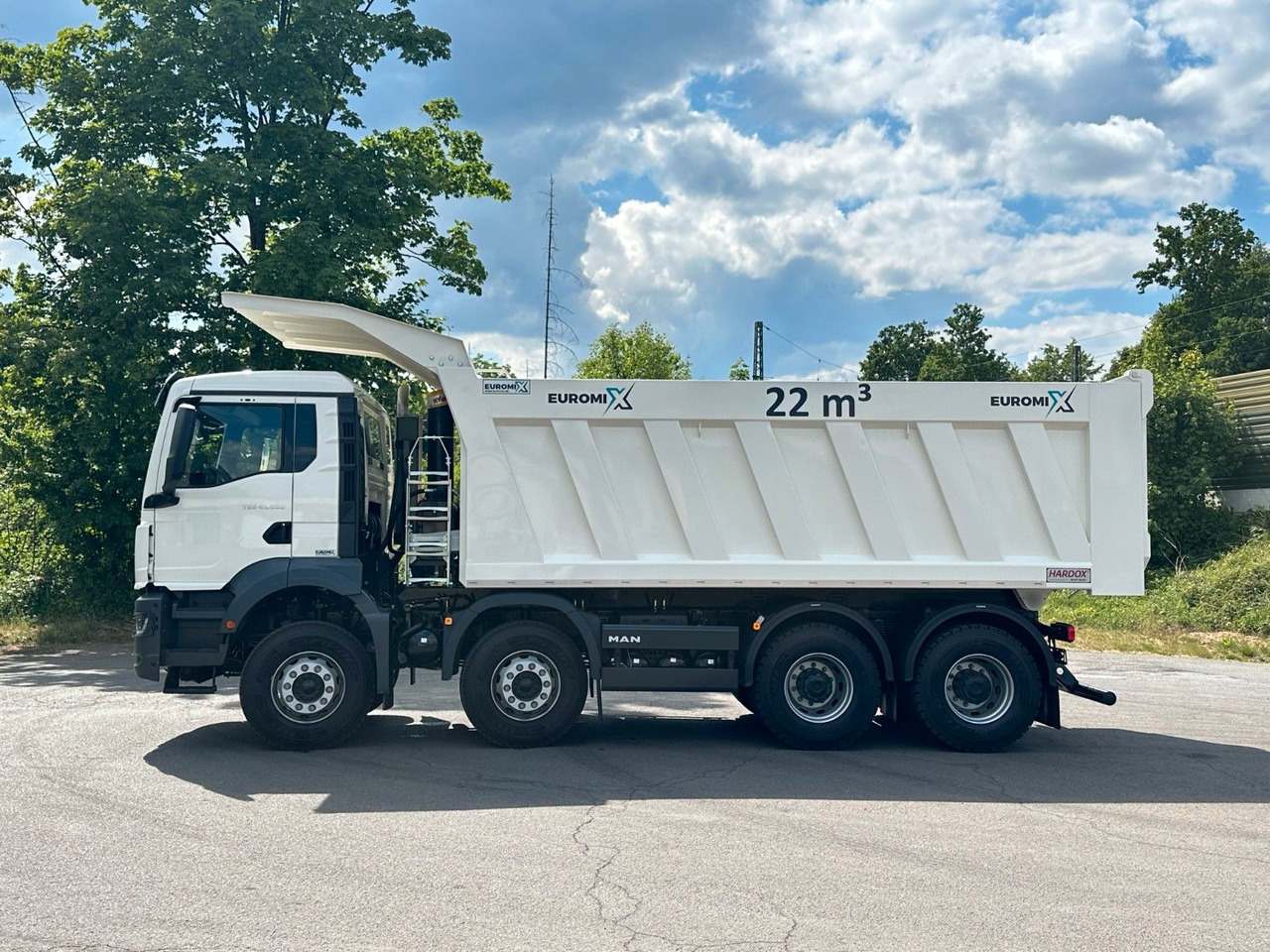 MAN TGS 41.440 8x4 EuromixMTP 22m³ Eckige Mulde - Savivartis sunkvežimis: foto 4 MAN TGS 41.440 8x4 EuromixMTP 22m³ Eckige Mulde - Savivartis sunkvežimis: foto 4