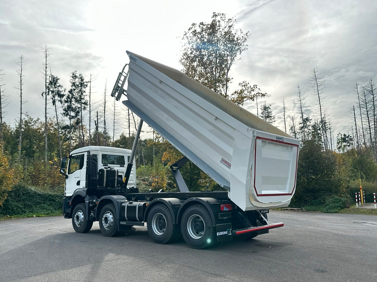 Savivartis sunkvežimis MAN TGS 41.480 BB 8X4 Euromix Mulden Kipper HARDOX: foto 15