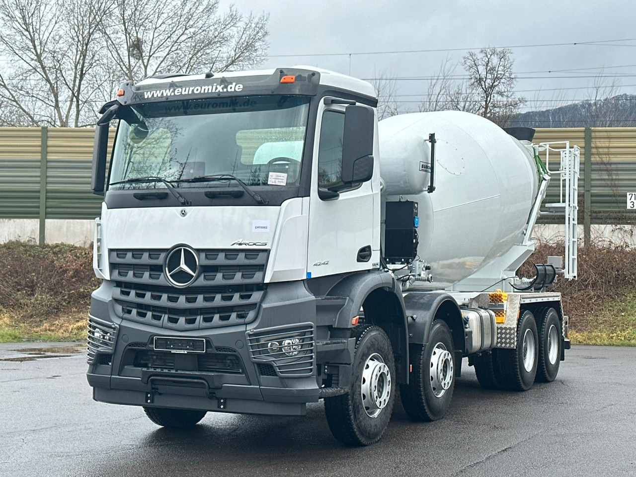Mercedes-Benz AROCS 5 4242 8x4 Euro5 EuromixMTP EM 12m R - Betonvežis: foto 2 Mercedes-Benz AROCS 5 4242 8x4 Euro5 EuromixMTP EM 12m R - Betonvežis: foto 2
