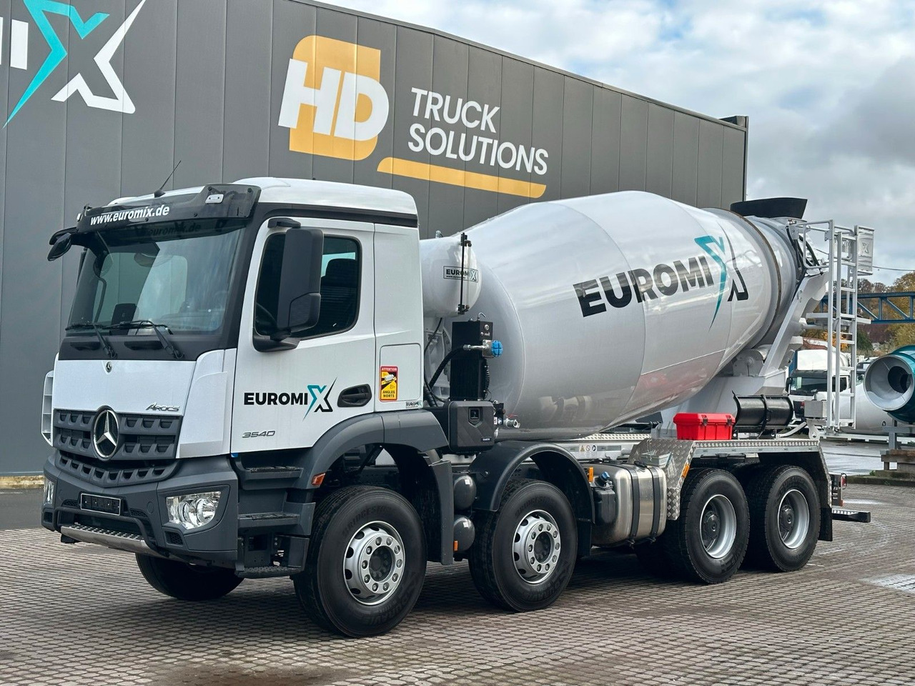 Mercedes-Benz Arocs 5 3540 8x4 EURO 6e EuromixMTP EM 9 L - Betonvežis: foto 1 Mercedes-Benz Arocs 5 3540 8x4 EURO 6e EuromixMTP EM 9 L - Betonvežis: foto 1