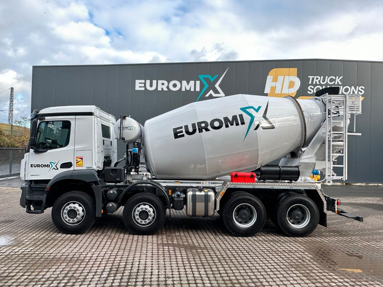 Mercedes-Benz Arocs 5 3540 8x4 EURO 6e EuromixMTP EM 9 L - Betonvežis: foto 3 Mercedes-Benz Arocs 5 3540 8x4 EURO 6e EuromixMTP EM 9 L - Betonvežis: foto 3