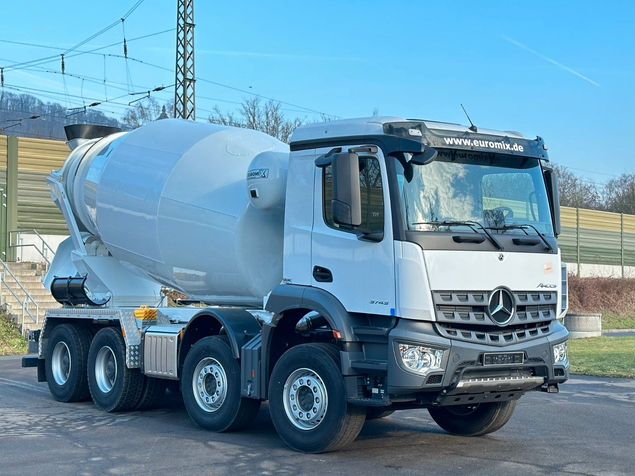 Mercedes-Benz Arocs 5 3743 8X4 / Euro6e EuromixMTP EM 10 L - Betonvežis: foto 1 Mercedes-Benz Arocs 5 3743 8X4 / Euro6e EuromixMTP EM 10 L - Betonvežis: foto 1