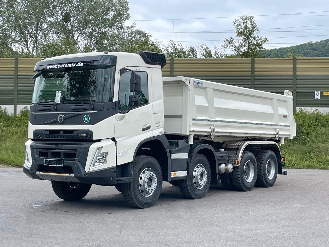 Volvo FMX 460 8x4 / EuromixMTP 3-Seiten-Kipper - Savivartis sunkvežimis: foto 1 Volvo FMX 460 8x4 / EuromixMTP 3-Seiten-Kipper - Savivartis sunkvežimis: foto 1