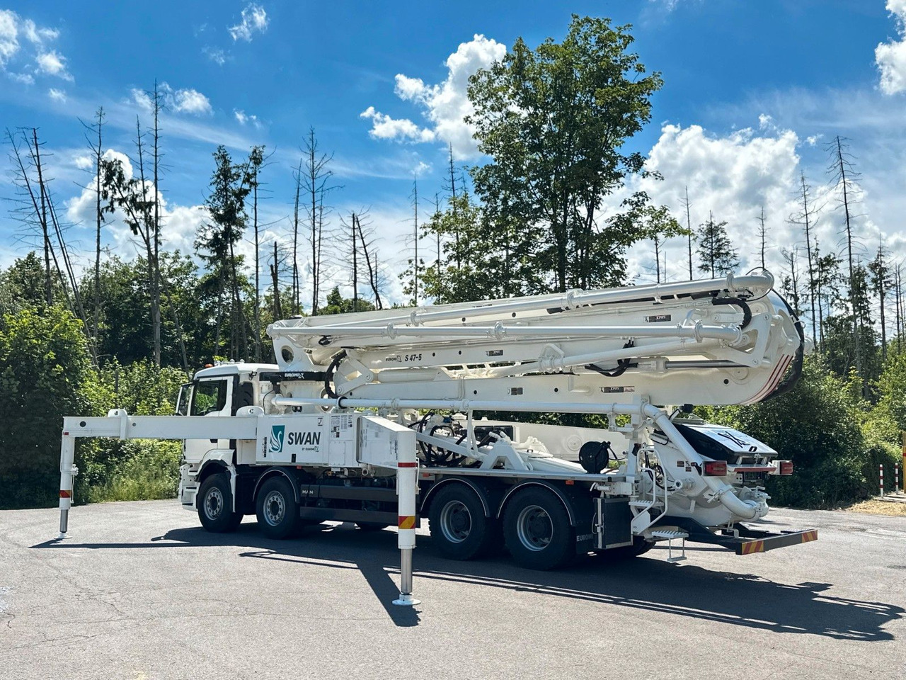 Volvo FMX 500 8x4 SWAN 47m Betonpumpe EuromixMTP - Betono siurblys: foto 2 Volvo FMX 500 8x4 SWAN 47m Betonpumpe EuromixMTP - Betono siurblys: foto 2