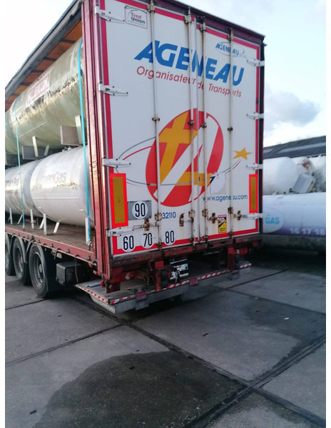 Curtain semi-trailer with used aboveground 2700 &4850L tanks Gas, Gaz, LPG, GPL, Propane, Butane tank ID 8.370 - Puspriekabė cisterna: foto 3 Curtain semi-trailer with used aboveground 2700 &4850L tanks Gas, Gaz, LPG, GPL, Propane, Butane tank ID 8.370 - Puspriekabė cisterna: foto 3