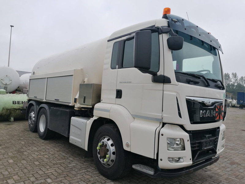 MAN TGS L.2007.46.003 6x2 -19512 L Gas tank truck -Gas, Gaz, LPG, GPL, Propane, Butane tank, Gastank ID 2.164 GOFA, massmeter, body swap - Autocisterna: foto 3 MAN TGS L.2007.46.003 6x2 -19512 L Gas tank truck -Gas, Gaz, LPG, GPL, Propane, Butane tank, Gastank ID 2.164 GOFA, massmeter, body swap - Autocisterna: foto 3