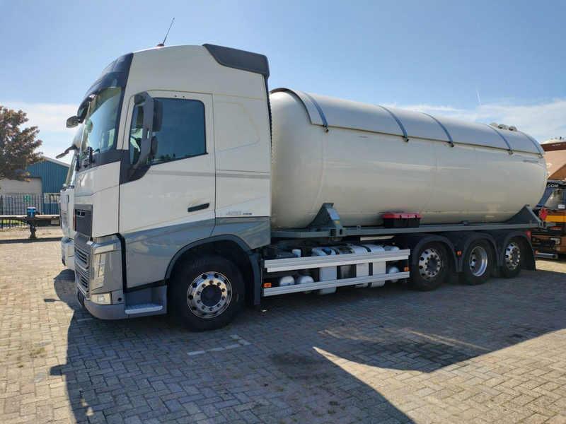 Volvo FH 420 8x2-4 -32791 L Gas tank truck -Gas, Gaz, LPG, GPL, Propane, Butane tank, Gastank ID 2.169 Eurotank, flowmeter, pump - Autocisterna: foto 3 Volvo FH 420 8x2-4 -32791 L Gas tank truck -Gas, Gaz, LPG, GPL, Propane, Butane tank, Gastank ID 2.169 Eurotank, flowmeter, pump - Autocisterna: foto 3