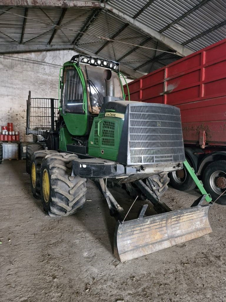Forvarderis John Deere 1510 E: foto 7