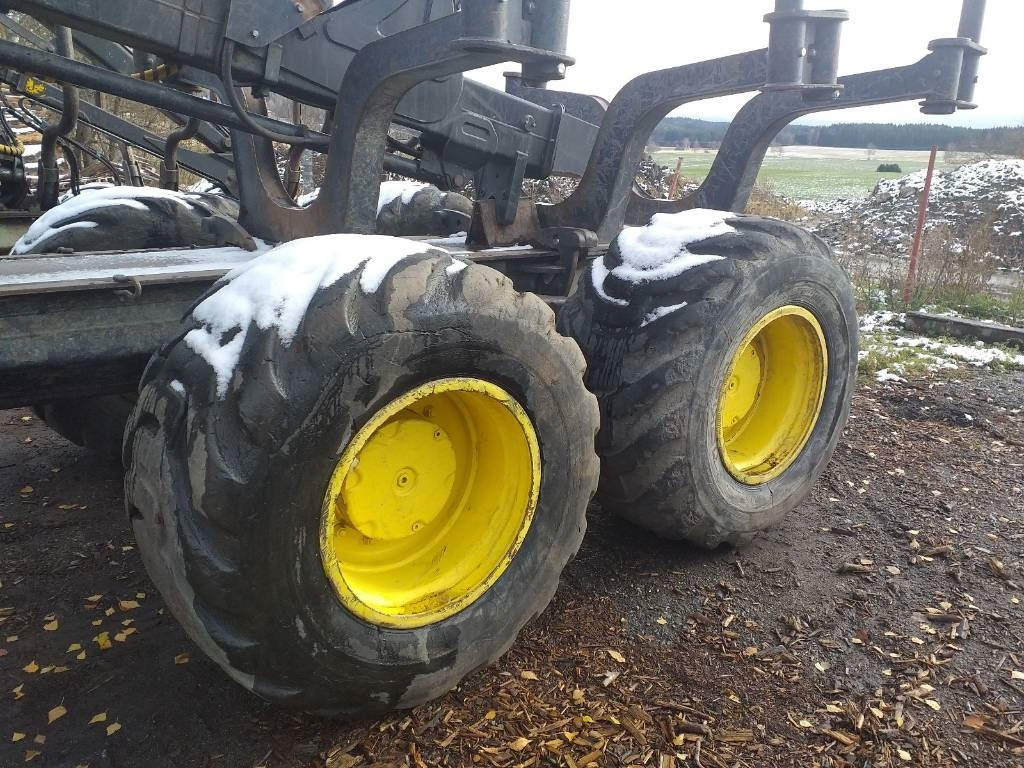 Forvarderis John Deere 1510 E: foto 11