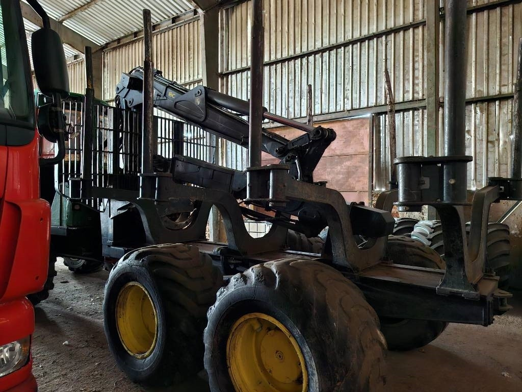 Forvarderis John Deere 1510 E: foto 10