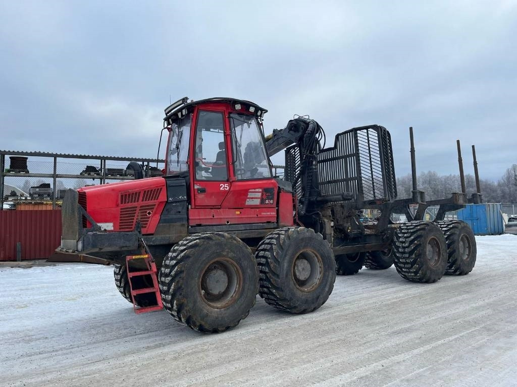 Komatsu 895 - Forvarderis: foto 1 Komatsu 895 - Forvarderis: foto 1