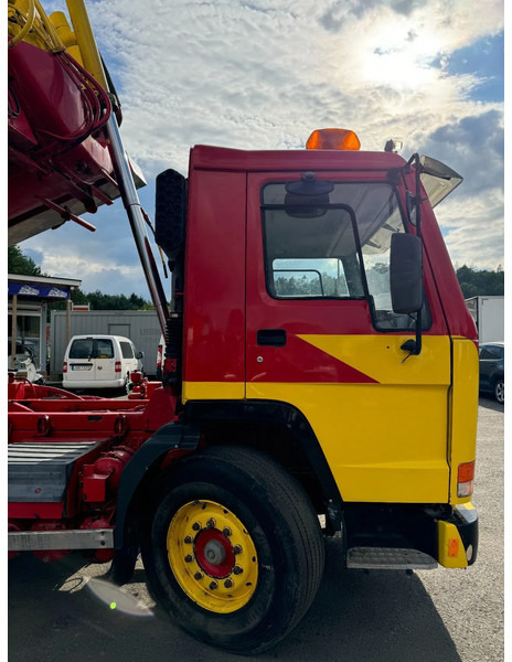 Asenizatorius Volvo FL 10.320 4x2, Tipper 12m3 Sludge & Flushing Truck, with remote control, YM: 1990: foto 17