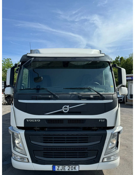 Volvo FM 330 6x2*4, Euro 6, REF-truck, 2019 - Refrižeratorius sunkvežimis: foto 2 Volvo FM 330 6x2*4, Euro 6, REF-truck, 2019 - Refrižeratorius sunkvežimis: foto 2