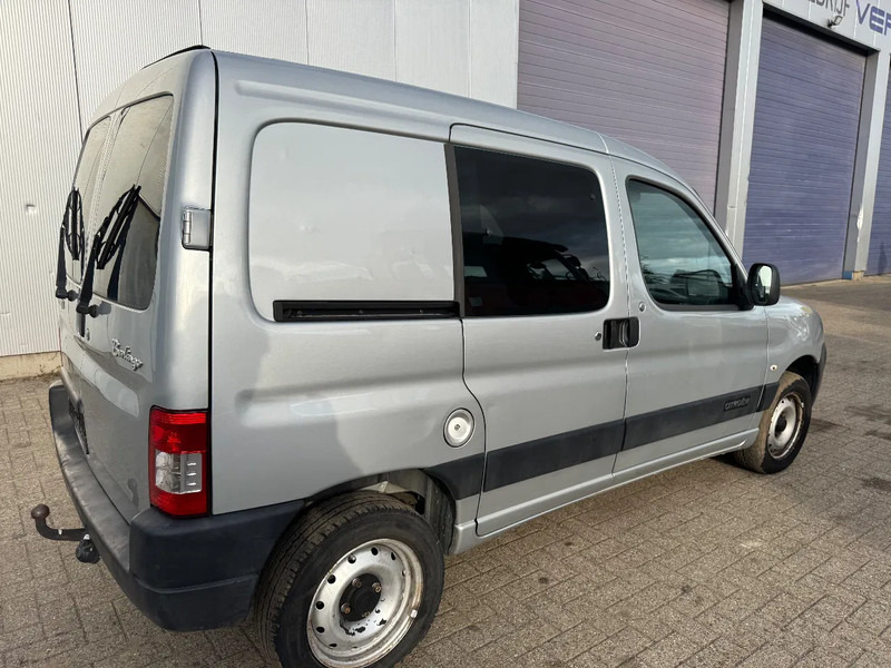 Citroën Berlingo **AIRCO-EURO4** - Mažas furgonas: foto 4 Citroën Berlingo **AIRCO-EURO4** - Mažas furgonas: foto 4