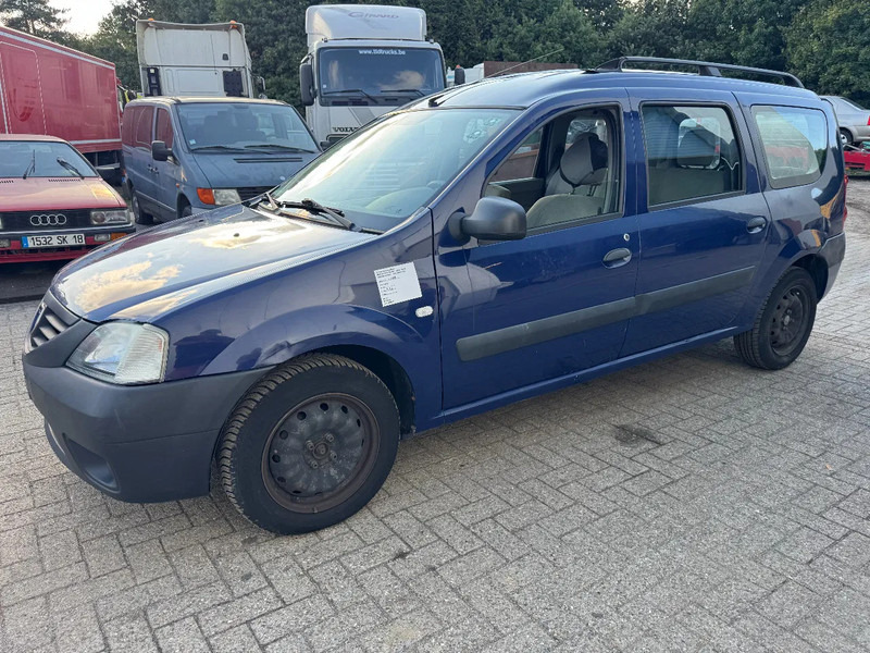 Dacia Logan **EURO 4** - Lengvasis automobilis: foto 1 Dacia Logan **EURO 4** - Lengvasis automobilis: foto 1