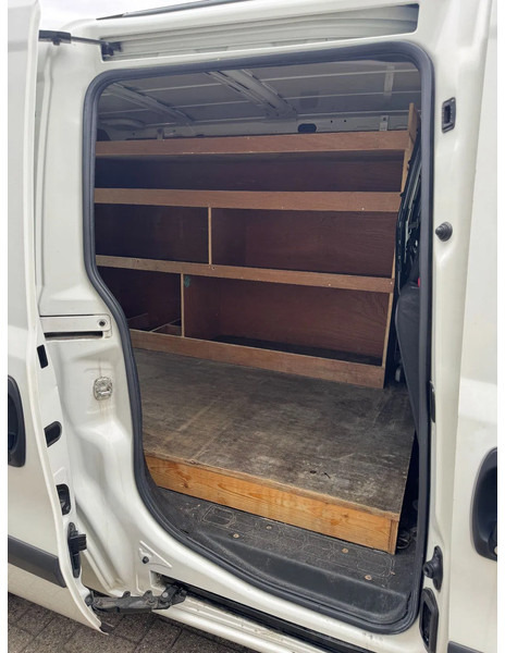 Fiat Doblò **EURO 6B-AIRCO** - Mažas furgonas: foto 4 Fiat Doblò **EURO 6B-AIRCO** - Mažas furgonas: foto 4