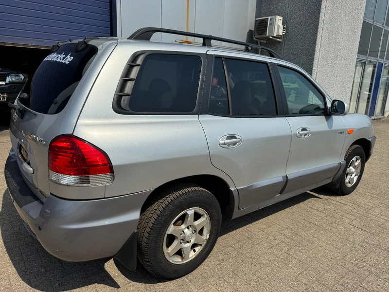 Hyundai Santa Fe **97000KM ONLY** - Visureigis: foto 4 Hyundai Santa Fe **97000KM ONLY** - Visureigis: foto 4