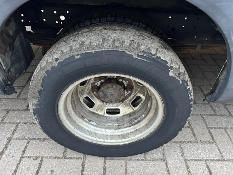 Iveco Daily **35C15-EURO 5-MOTOR 3.0** - Krovininis mikroautobusas: foto 4 Iveco Daily **35C15-EURO 5-MOTOR 3.0** - Krovininis mikroautobusas: foto 4