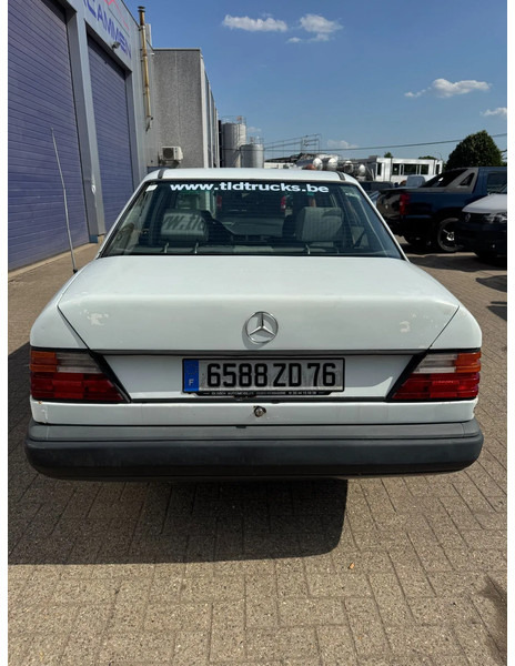 Mercedes-Benz 200-serie **W124-250D** - Sedanas: foto 5 Mercedes-Benz 200-serie **W124-250D** - Sedanas: foto 5