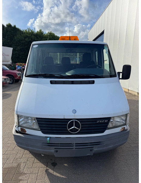 Mercedes-Benz Sprinter **212D-5CYL-BELGIAN VAN-AIRCO** - Bortinis automobilis, Komercinis automobilis su dviguba kabina: foto 2 Mercedes-Benz Sprinter **212D-5CYL-BELGIAN VAN-AIRCO** - Bortinis automobilis, Komercinis automobilis su dviguba kabina: foto 2