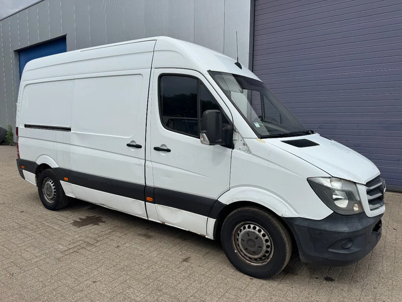 Mercedes-Benz Sprinter 311 **COOLING FOR MEDICATION TRANSPORT-EURO6B-AIRCO** - Furgonas šaldytuvas: foto 3 Mercedes-Benz Sprinter 311 **COOLING FOR MEDICATION TRANSPORT-EURO6B-AIRCO** - Furgonas šaldytuvas: foto 3